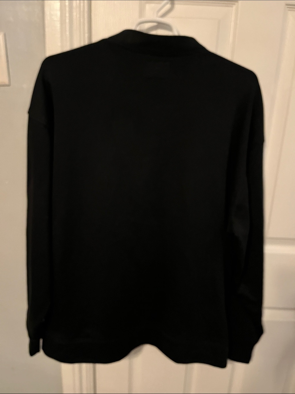 Old Navy Black V-Neck Button Pocket Cardigan - Picture 4 of 5